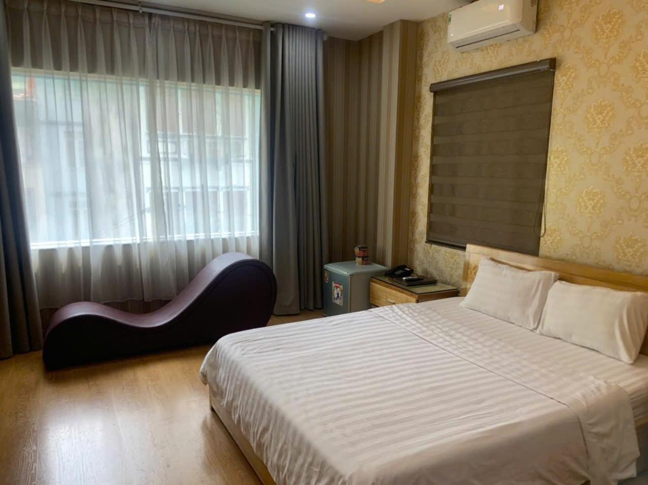 Venus Hotel Ha Noi ハノイ市 エクステリア 写真